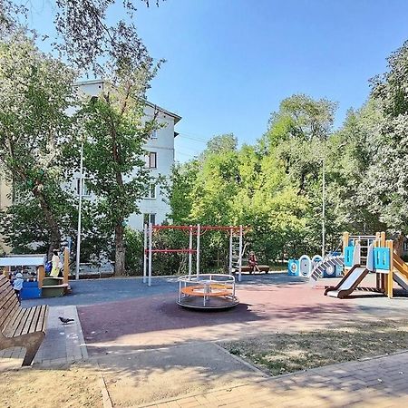 Апартаменты 10-Й Микрорайон, 5А Almaty Esterno foto