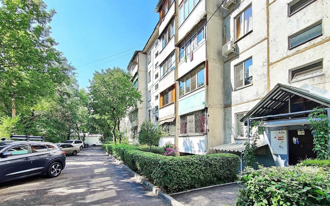 Апартаменты 10-Й Микрорайон, 5А Almaty Esterno foto