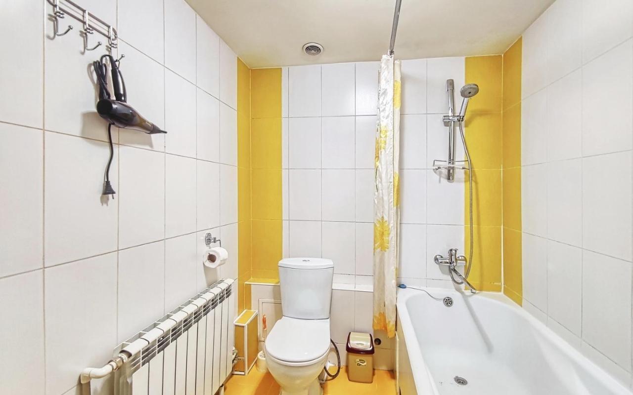 Апартаменты 10-Й Микрорайон, 5А Almaty Esterno foto